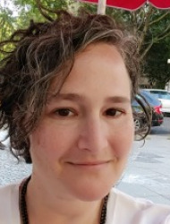 Dr. Hilla Lavie